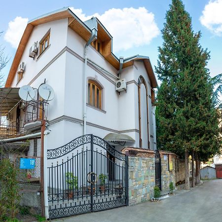 Valeria Hotel Tbilisi ภายนอก รูปภาพ