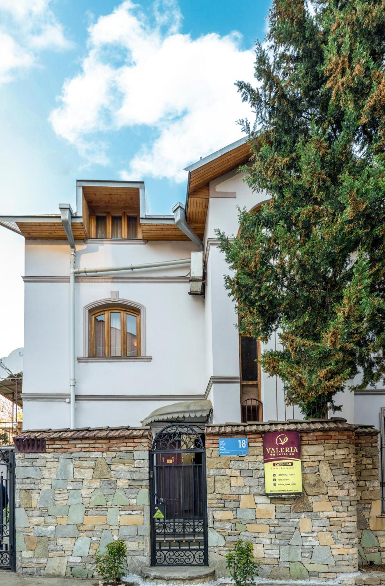Valeria Hotel Tbilisi ภายนอก รูปภาพ