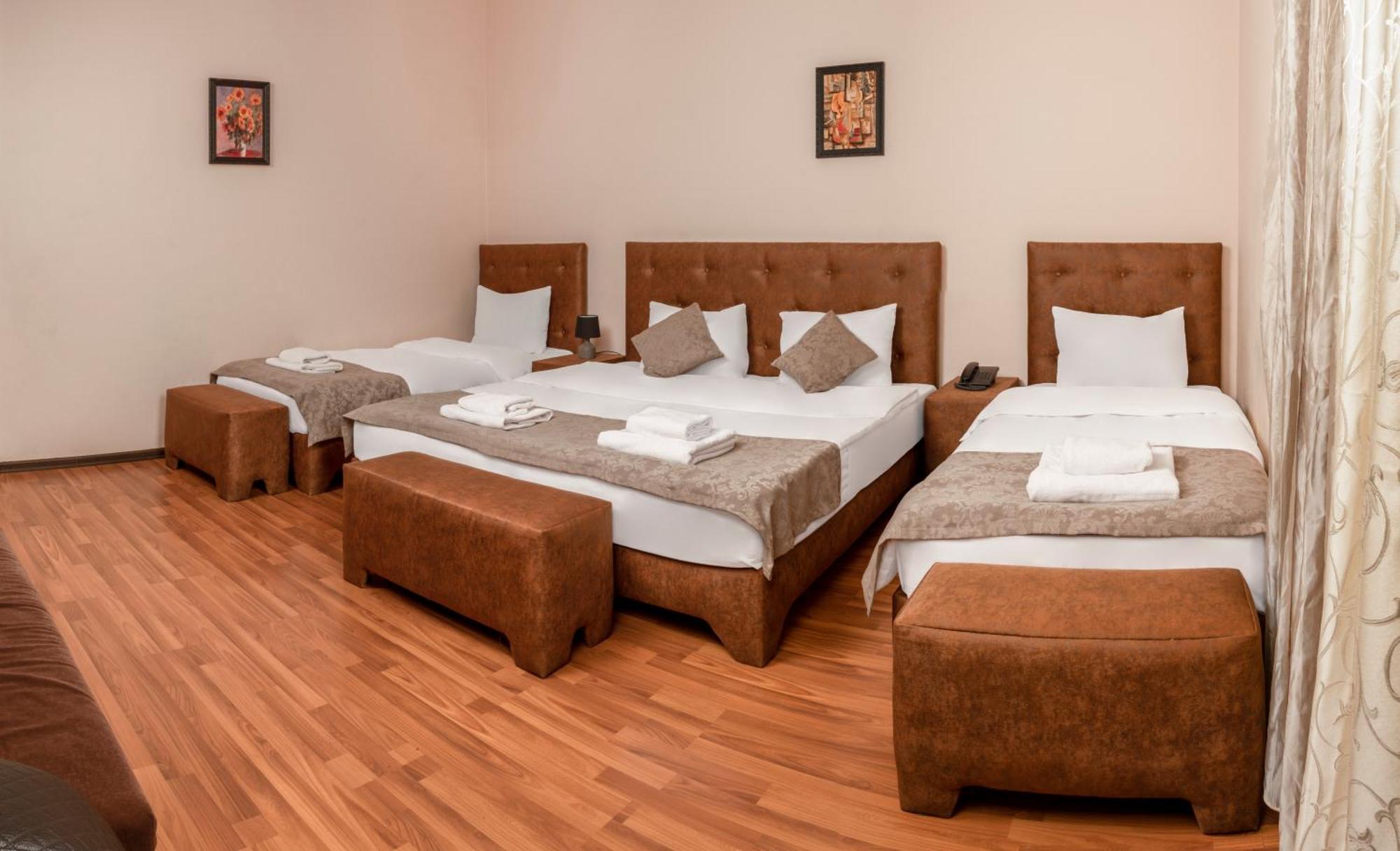 Valeria Hotel Tbilisi ภายนอก รูปภาพ