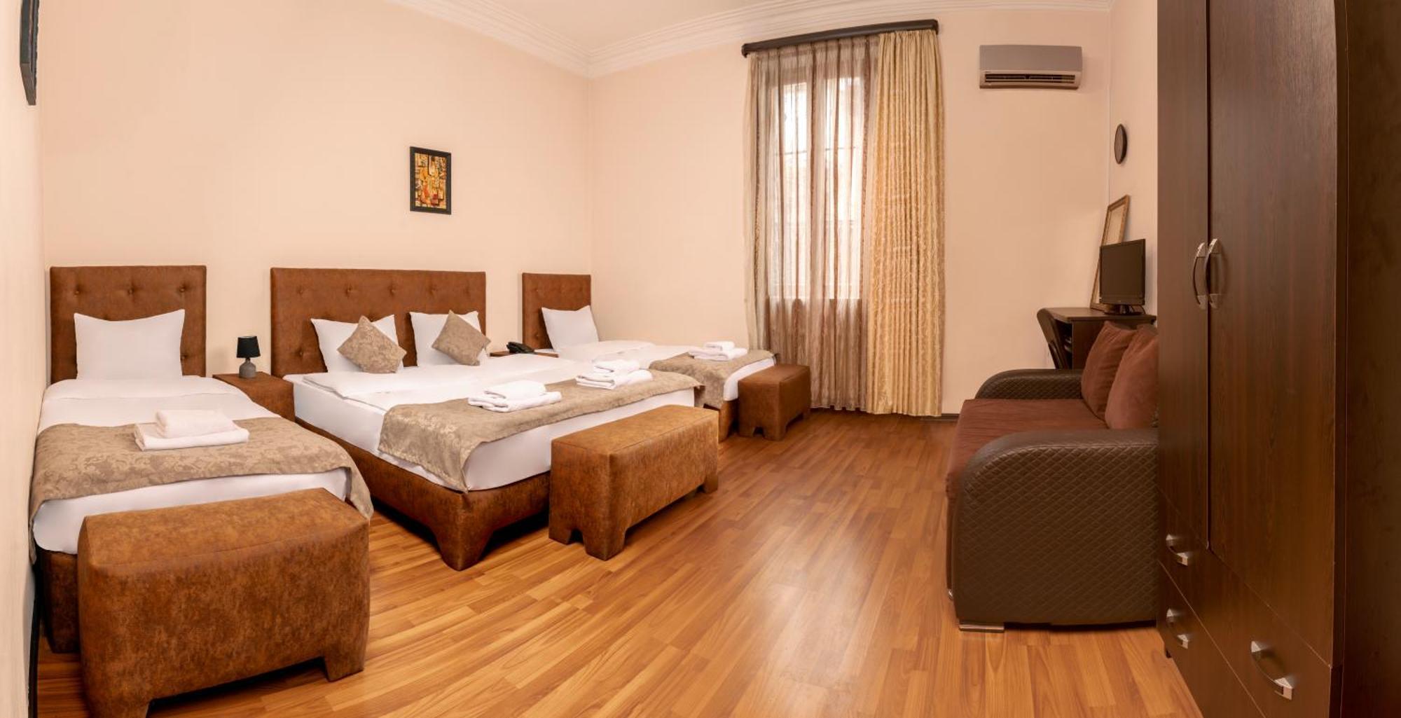 Valeria Hotel Tbilisi ภายนอก รูปภาพ