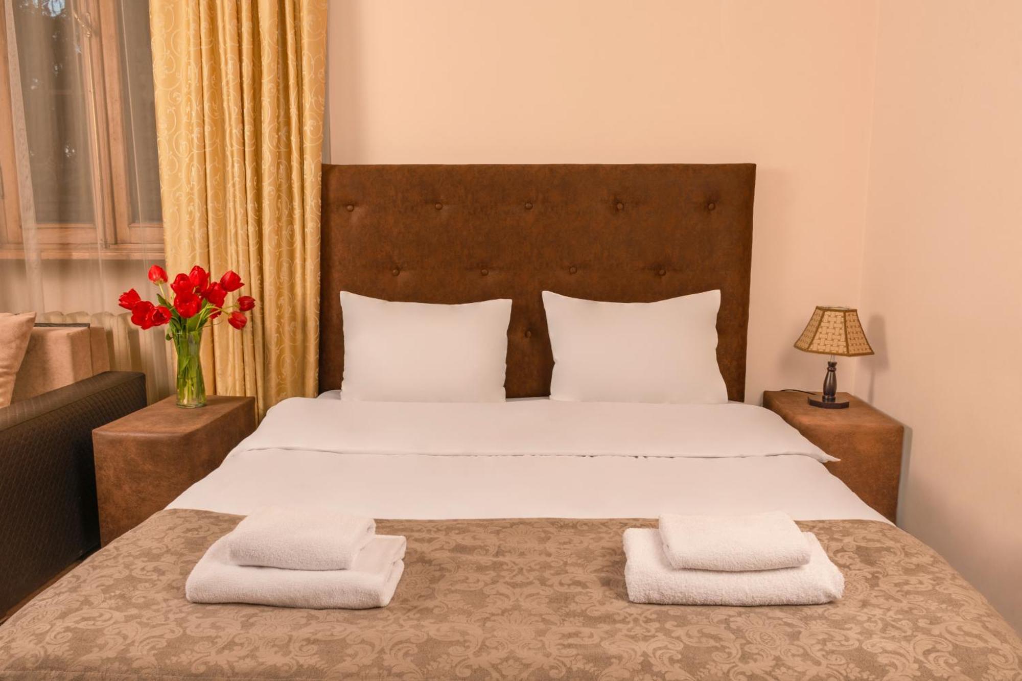 Valeria Hotel Tbilisi ภายนอก รูปภาพ