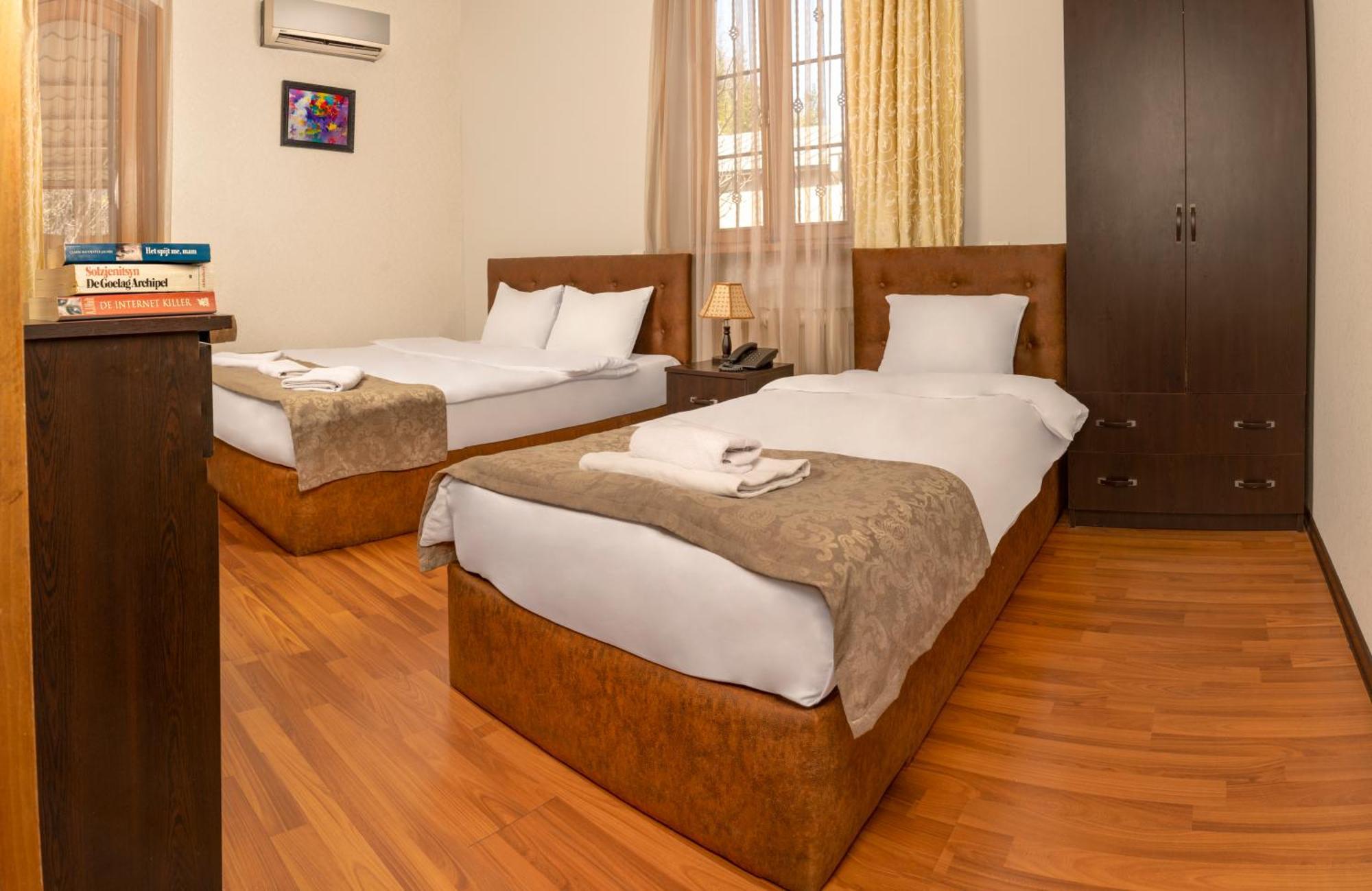 Valeria Hotel Tbilisi ภายนอก รูปภาพ