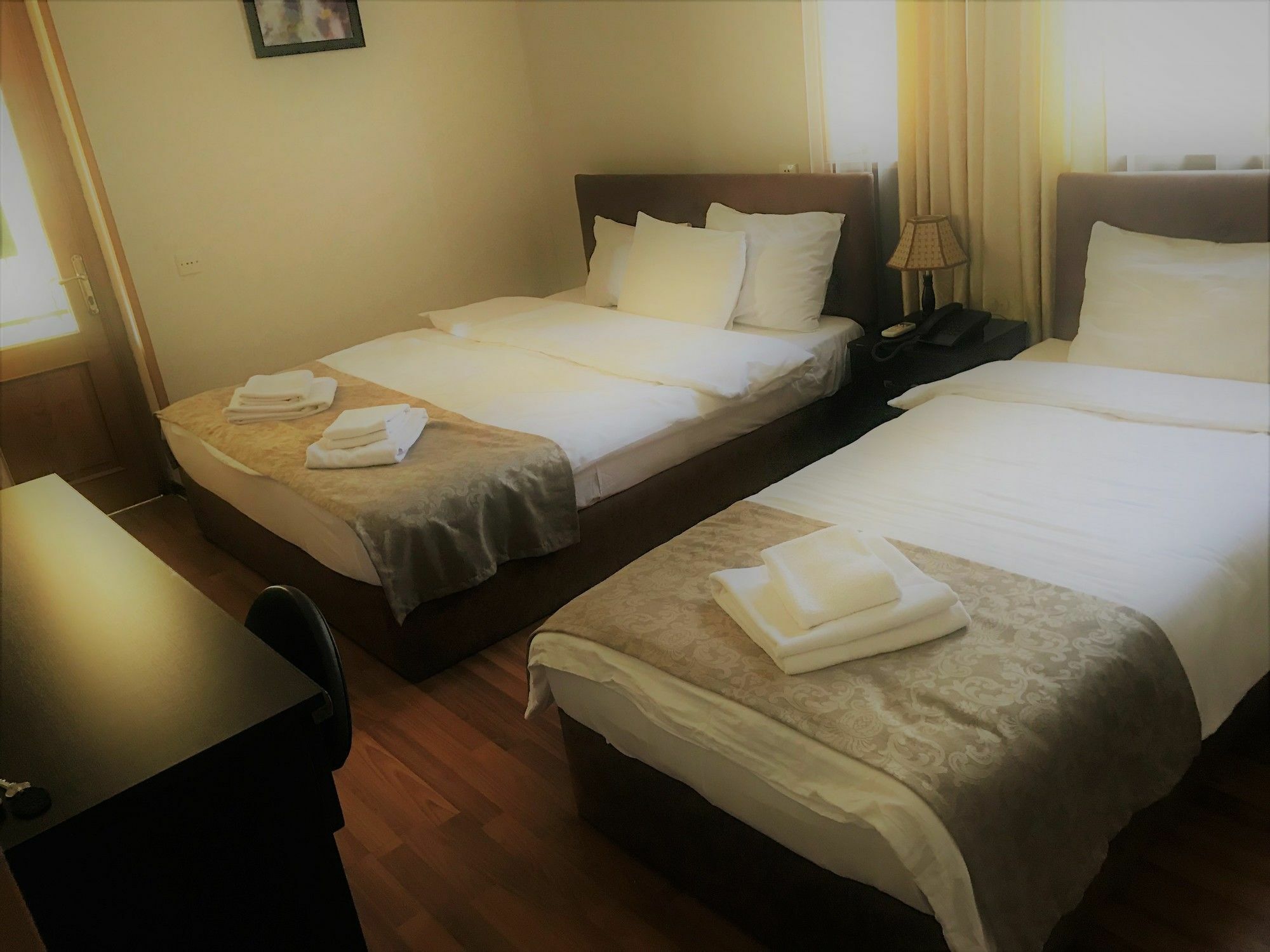 Valeria Hotel Tbilisi ภายนอก รูปภาพ