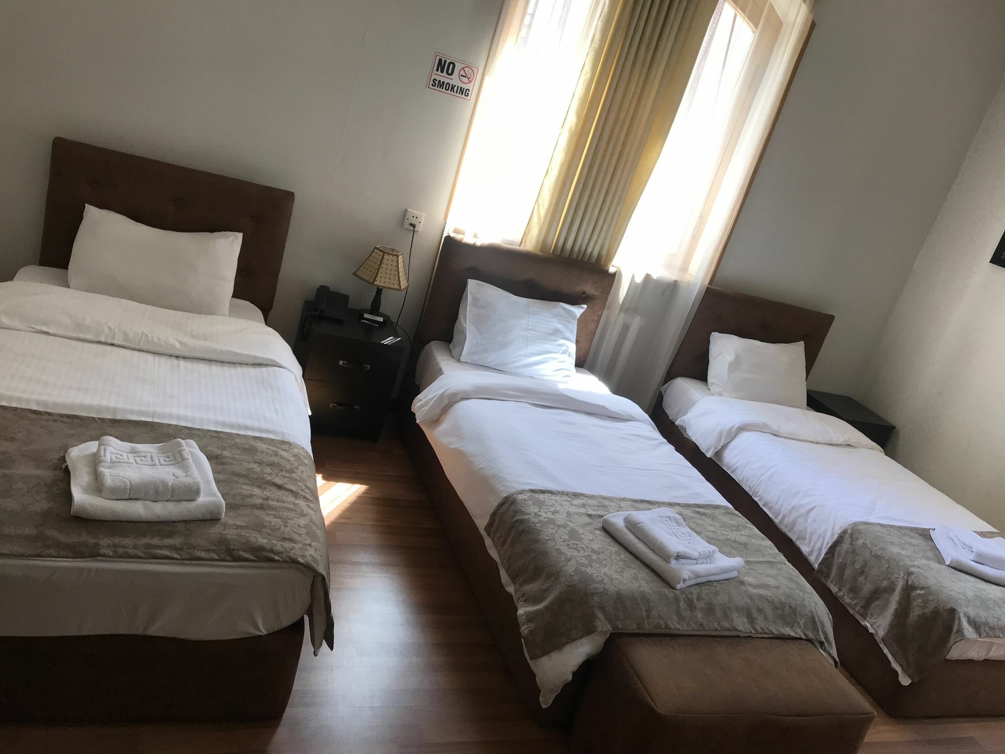 Valeria Hotel Tbilisi ภายนอก รูปภาพ